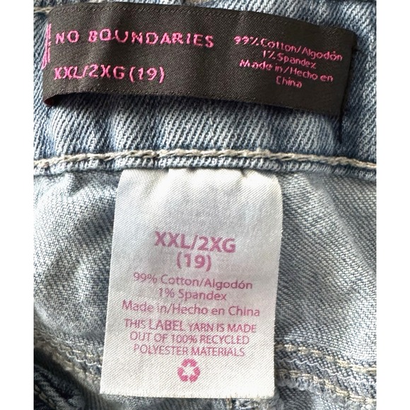 No Boundaries Shortalls XXL Denim Bib Overalls Shorts Distressed Festival Boho - Picture 9 of 15